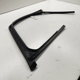 FRONT DRIVER SIDE RUN CHANNEL WEATHERSTRIP SEAL OEM Mini Countryman R60 11-