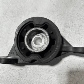 ACURA TLX 2015-2020 3.5L AWD REAR DIFFERENTIAL PASSENGER SIDE MOUNT BRACKET