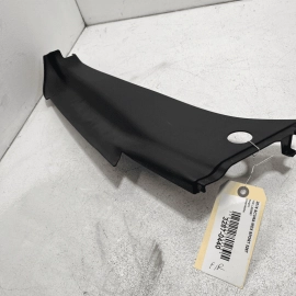 Front Right / Passenger Side Fender Garnish Factory ACURA MDX 2017-2020 OEM