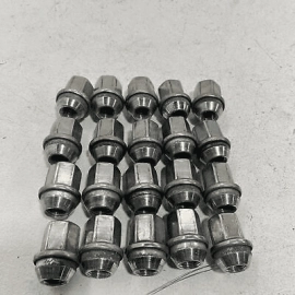 JEEP GRAND CHEROKEE 2011-2021 WHEEL RIM LUG NUT BOLT OEM 20PCS