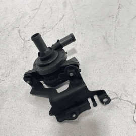 2015 - 2021 LEXUS NX200T NX300 2.0L ELECTRIC COOLANT WATER PUMP W/BRACKET O