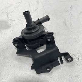 2015 - 2021 LEXUS NX200T NX300 2.0L ELECTRIC COOLANT WATER PUMP W/BRACKET O