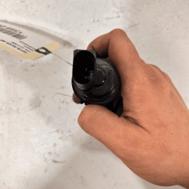 2012-18 Audi A6 / Quattro Windshield Wiper Washer Reservoir Tank Bottle Pum