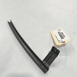 HONDA ACCORD 2018-2021 FRONT RIGHT PASSENGER SIDE DOOR WINDOW SASH CHANNEL 