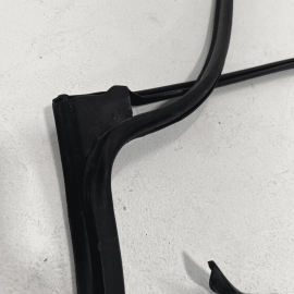 HONDA ACCORD 2018-2020 REAR DRIVER SIDE LEFT DOOR WEATHERSTRIP SEAL OEM