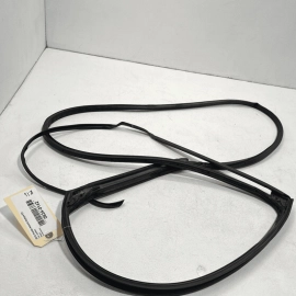 HONDA ACCORD 2018-2020 REAR DRIVER SIDE LEFT DOOR WEATHERSTRIP SEAL OEM