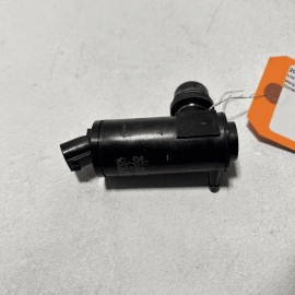2018 - 2023 TOYOTA CAMRY WINDSHIELD WASHER MOTOR PUMP  RESERVOIR OEM