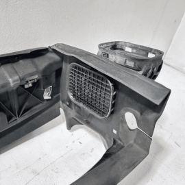 2017-2020 BMW 440i FRONT UPPER RADIATOR SUPPORT AIR DUCT 51747290610 OEM