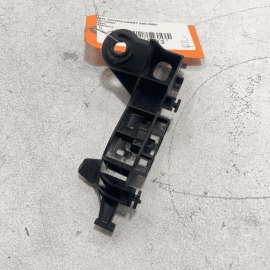 2018-2023 TOYOTA CAMRY REAR LEFT DRIVER SIDE TAILLIGHT MOUNT BRACKET SUPPOR