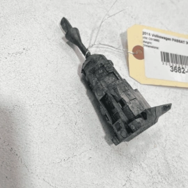 2012 - 2020 VOLKSWAGEN PASSAT VW FRONT LEFT DRIVER DOOR LOCK CYLINDER OEM
