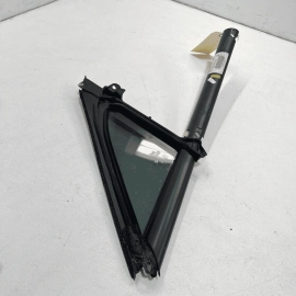 2010 - 2016 PORSCHE PANAMERA FRONT LEFT DRIVER DOOR QUARTER WINDOW GLASS OE