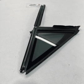 2010 - 2016 PORSCHE PANAMERA FRONT LEFT DRIVER DOOR QUARTER WINDOW GLASS OE