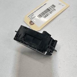 2013 - 2016 PORSCHE PANAMERA FRONT RIGHT PASSENGER DOOR SEAT MEMORY SWITCH 