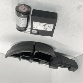 2017-2023 AUDI Q7 SQ7 TIRE INFLATOR AIR COMPRESSOR SEALANT KIT W/ FOAM TRAY