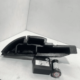 2017-2023 AUDI Q7 SQ7 TIRE INFLATOR AIR COMPRESSOR SEALANT KIT W/ FOAM TRAY