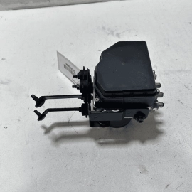 2016-2018 INFINITI Q50 2.0L ABS ANTI LOCK BRAKE PUMP MODULE UNIT W/ BRACKET