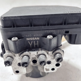 2016-2018 INFINITI Q50 2.0L ABS ANTI LOCK BRAKE PUMP MODULE UNIT W/ BRACKET