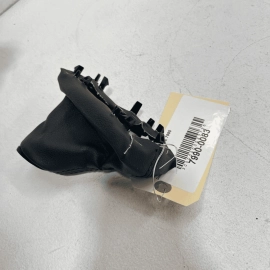 2018 - 2023 TOYOTA CAMRY TRANSMISSION GEAR SHIFT SHIFTER BOOT COVER OEM