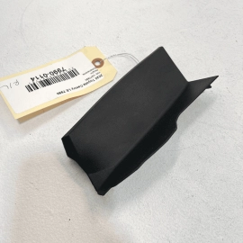 2021-2023 TOYOTA CAMRY REAR DRIVER SIDE TAILLIGHT LAMP TRIM ACCESS COVER OE