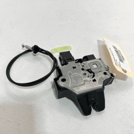2018-2022 TOYOTA CAMRY REAR TRUNK DECK LID LATCH LOCK ACTUATOR MOTOR OEM