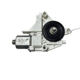 VOLKSWAGEN PASSAT 2012-2019 FRONT DRIVER SIDE DOOR WINDOW REGULATOR MOTOR O