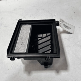2018-2023 TOYOTA CAMRY AIR INTAKE CLEANER BOX CASE UPPER HOUSING OEM