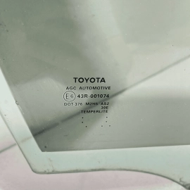 TOYOTA CAMRY 2018-2024 FRONT RIGHT PASSENGER SIDE DOOR WINDOW GLASS OEM