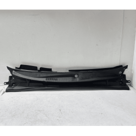 2018-2023 TOYOTA CAMRY WINDSHIELD WIPER COWL VENT GRILLE TRIM PANEL FRONT O