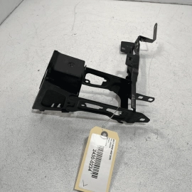 2017–21 BMW 440I FRONT DRIVER SIDE RADIATOR HEADLIGHT SUPPORT MOUNT BRACKET