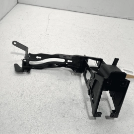 2017–21 BMW 440I FRONT DRIVER SIDE RADIATOR HEADLIGHT SUPPORT MOUNT BRACKET