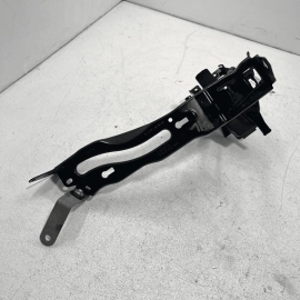 2017–21 BMW 440I FRONT DRIVER SIDE RADIATOR HEADLIGHT SUPPORT MOUNT BRACKET