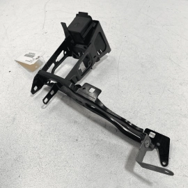 2017–21 BMW 440I FRONT DRIVER SIDE RADIATOR HEADLIGHT SUPPORT MOUNT BRACKET