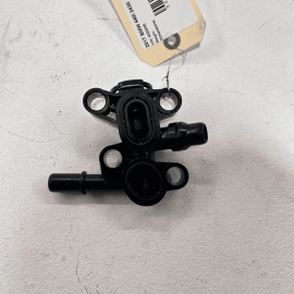 2017 - 2020 BMW 440i AUTOMATIC TRANSMISSION OIL COOLER THERMOSTAT OEM