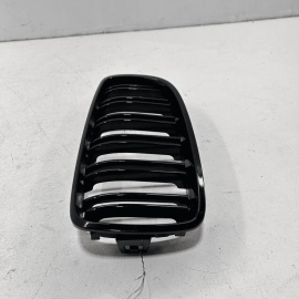 2017 - 2020 BMW 440i FRONT BUMPER GRILLE LEFT DRIVER SIDE BLACK OEM