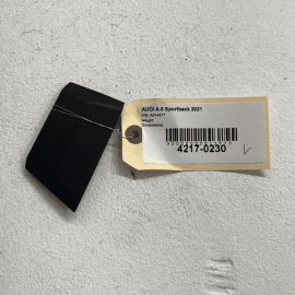 2021 AUDI A5 SPORTBACK LEFT SIDE B PILLAR LOWER TRIM COVER CAP OEM