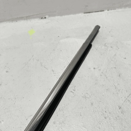 TOYOTA CAMRY 2018-2024 FRONT LEFT DRIVER SIDE DOOR WINDOW UPPER MOLDING OEM