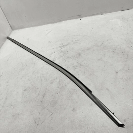 TOYOTA CAMRY 2018-2024 FRONT LEFT DRIVER SIDE DOOR WINDOW UPPER MOLDING OEM