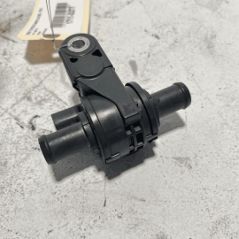 2018-19-20-21-22-2023 TOYOTA CAMRY LE Coolant Flow Control Valve  OEM
