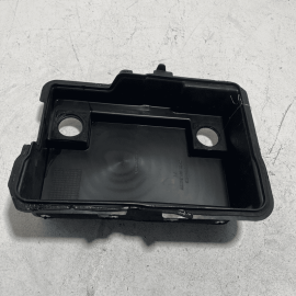 ACURA MDX 2016 - 2020 3.5L BATTERY TRAY HOLDER UPPER BRACKET COVER LID OEM