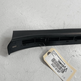 07-13 Mercedes S550 Front Passenger Door Sill Scuff Plate Base Trim Bracket