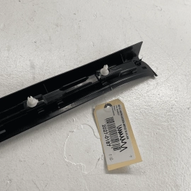 07-13 Mercedes S550 Front Passenger Door Sill Scuff Plate Base Trim Bracket