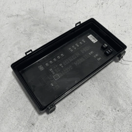 2017-2020 ACURA MDX RELAY FUSE BOX BLOCK UPPER COVER CAP LID OEM