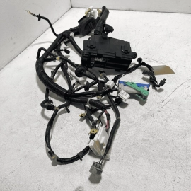 2017 - 2018 ACURA MDX 3.5L ENGINE ROOM LEFT SIDE WIRE HARNESS & FUSE BOX OE 2017 - 2018 ACURA MDX 3.5L ENGINE ROOM LEFT SIDE WIRE HARNESS & FUSE BOX OE