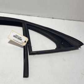 MERCEDES S550 W222 2014-2017 REAR DRIVER SIDE DOOR WINDOW RUN CHANNEL SEAL 