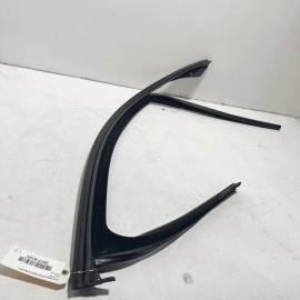 MERCEDES S550 W222 2014-17 FRONT PASSENGER SIDE DOOR WINDOW RUN CHANNEL SEA