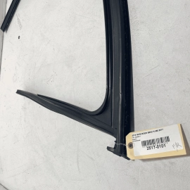 MERCEDES S550 W222 2014-17 FRONT PASSENGER SIDE DOOR WINDOW RUN CHANNEL SEA