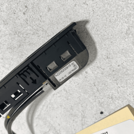 2014 - 2017 MERCEDES S550 W222 CENTER CONSOLE SOCKET DUAL USB PORT OEM