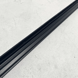 2014-2017 MERCEDES S550 W222 FRONT PASSENGER DOOR WINDOW BELT WEATHERSTRIP 