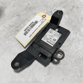 ACURA MDX 17-18 REAR PASSENGER SIDE BLIND SPOT RADAR SENSOR MODULE & BRACKE