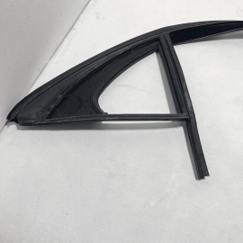 2014-2017 MERCEDES S550 W222 REAR RIGHT DOOR WINDOW RUN CHANNEL MOLDING OEM